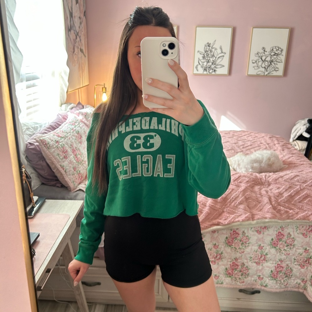 American Eagle Outfitters Green Philadelphia Eagles Crop Sweatshirt